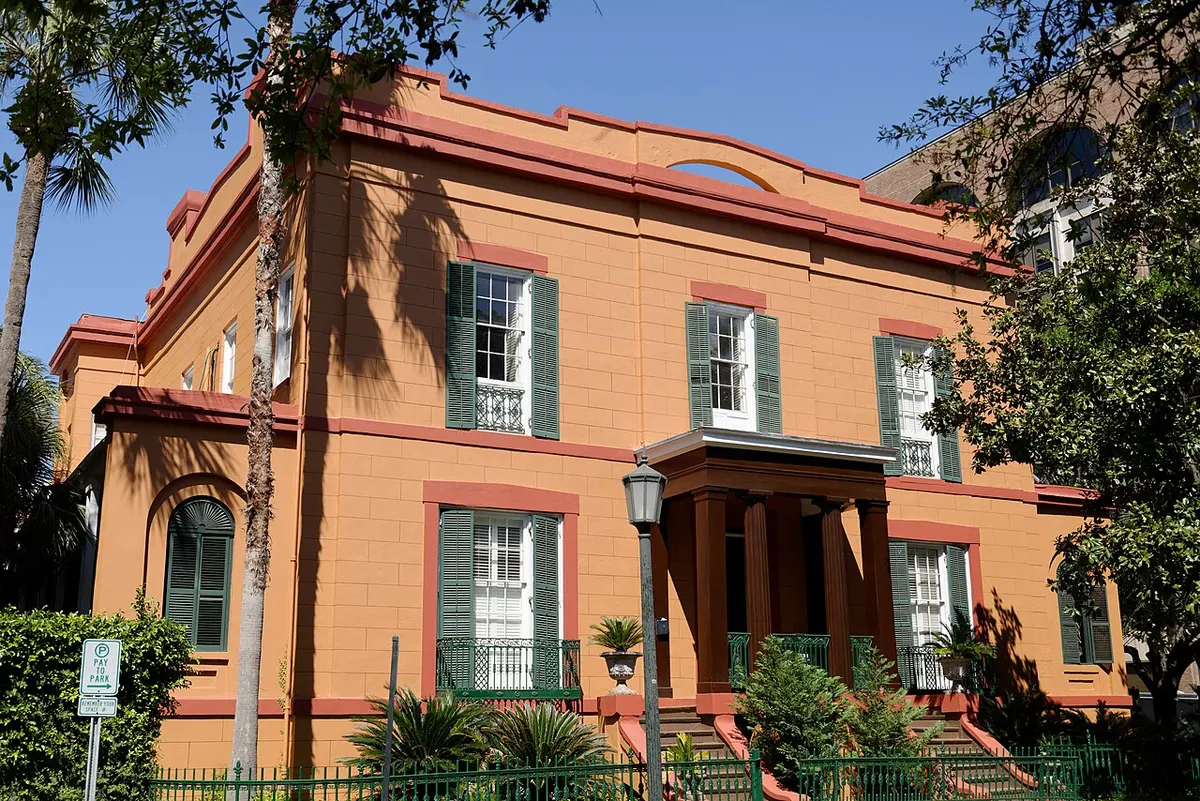 The peach-coloured Greek Revival Sorrel-Weed House on Madison Square in Savannah