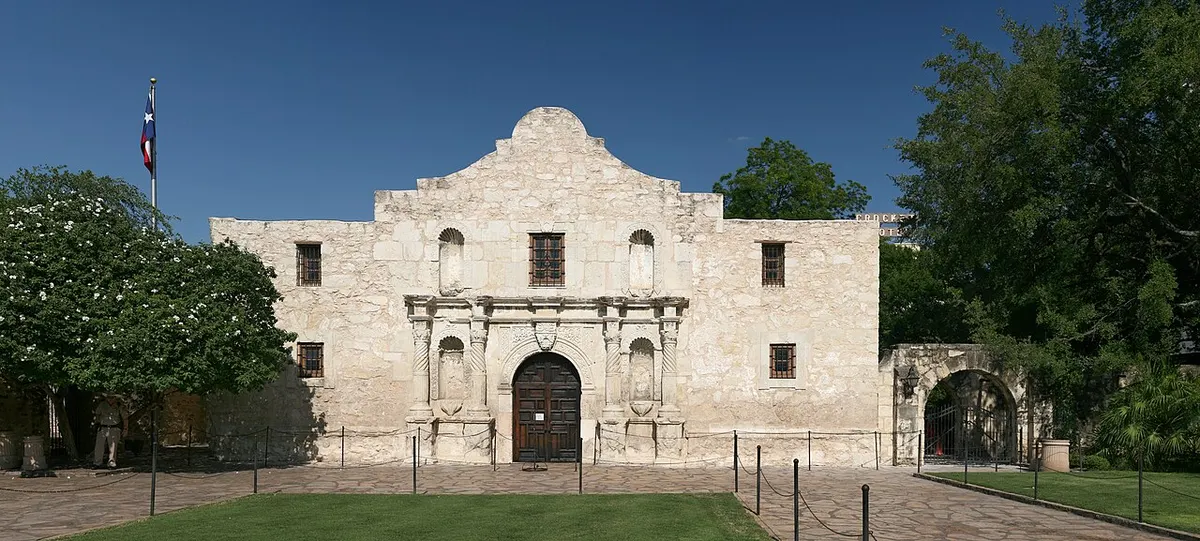 The limestone façade of the Alamo church in San Antonio