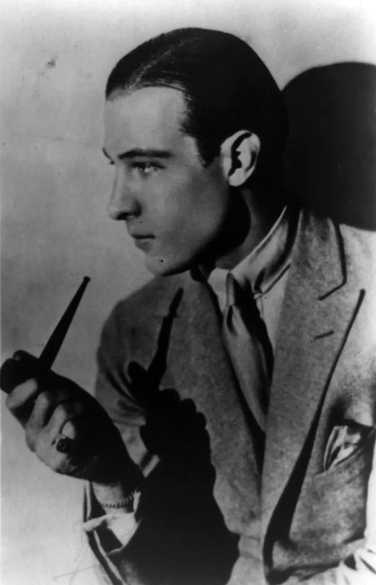 Photograph of silent-film star Rudolph Valentino