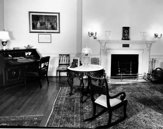 The Lincoln Bedroom in the White House in 1947, with its large carved bed
